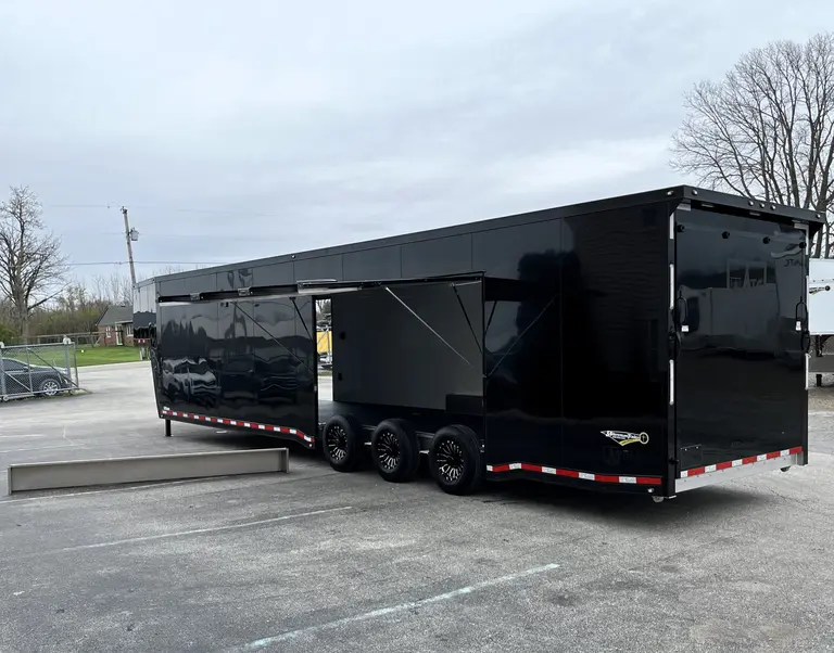 Enclosed Trailers