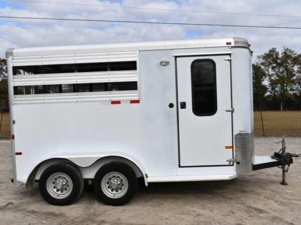 2005 Sundowner Sunlite 2 Horse Trailer