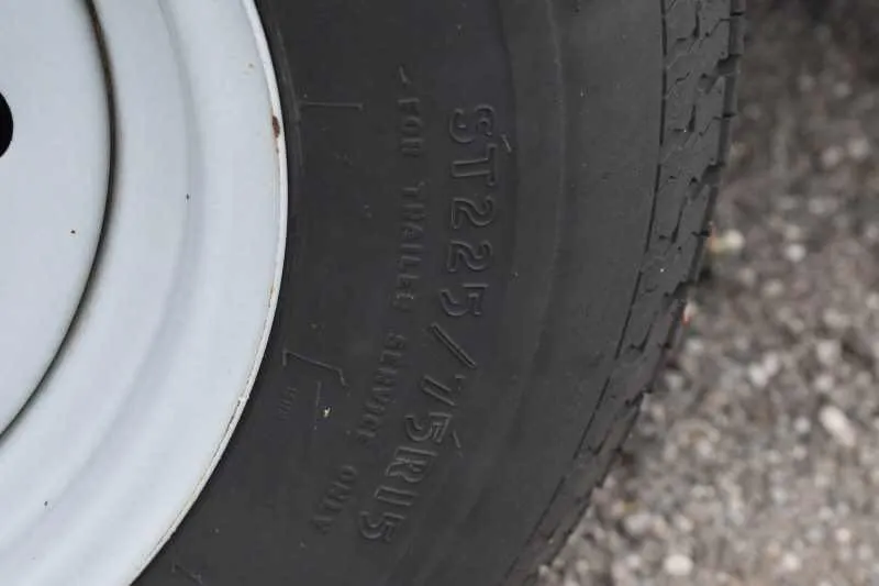 2013 Shadow 2HSL 2 Horse Trailer - Image 14